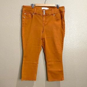 Torrid Orange Crop Jegging